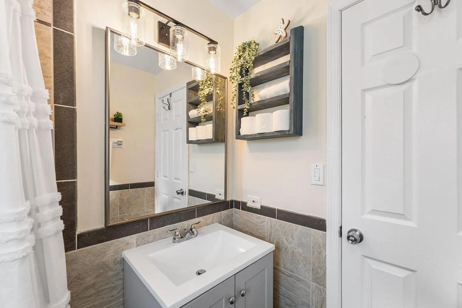Parrot Bay 7 Apartment Ocean City