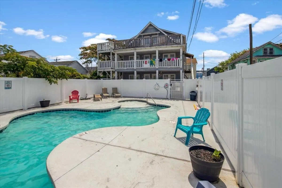 Parrot Bay 7 Apartment Ocean City